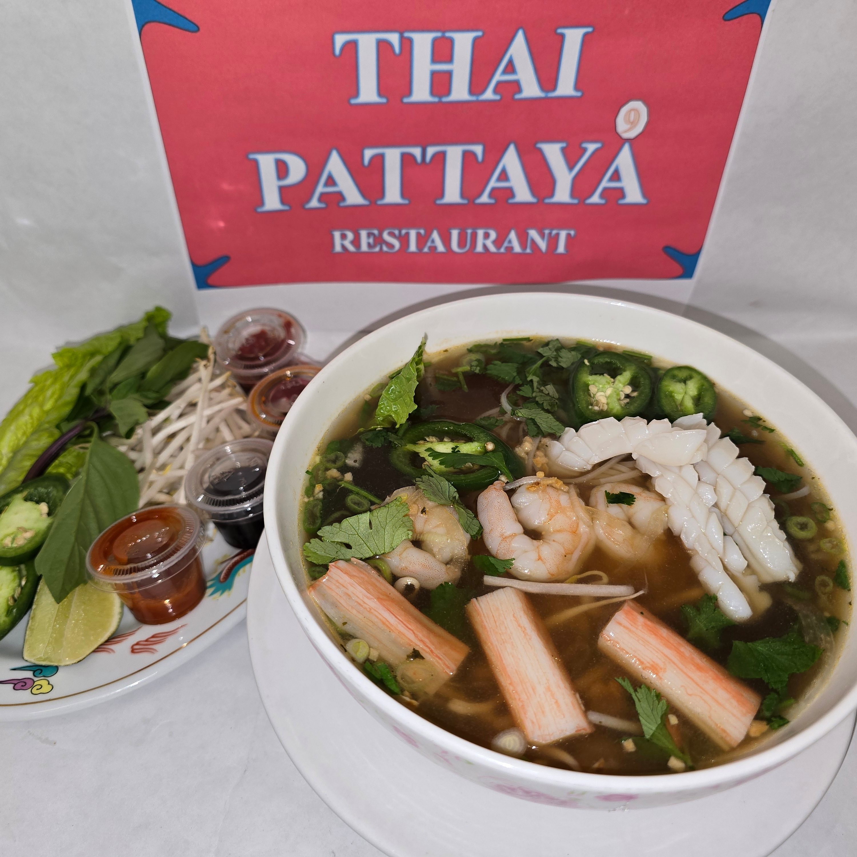 Pho Large Seafood (M).