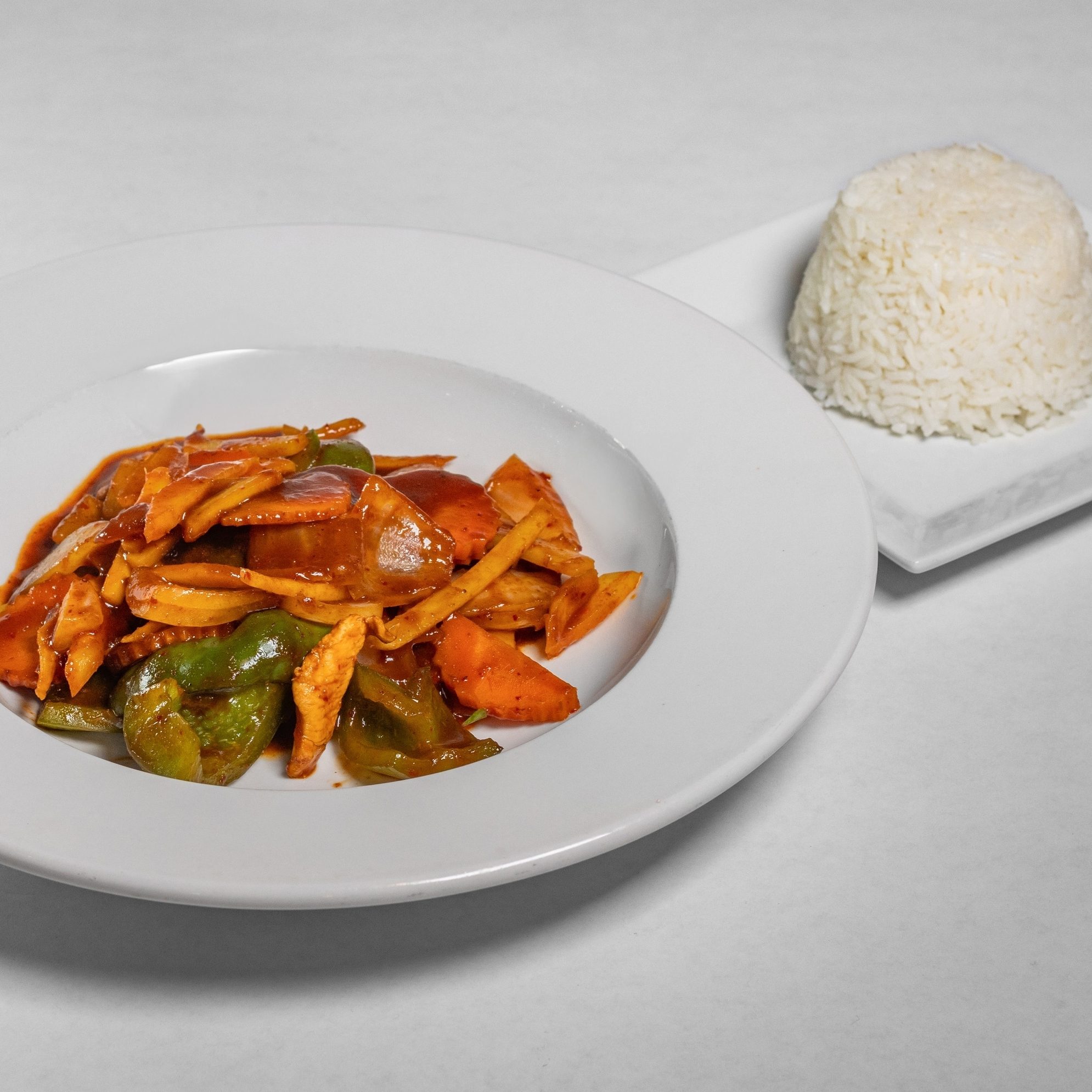 Pad Khing (Ginger Root) Dinner.