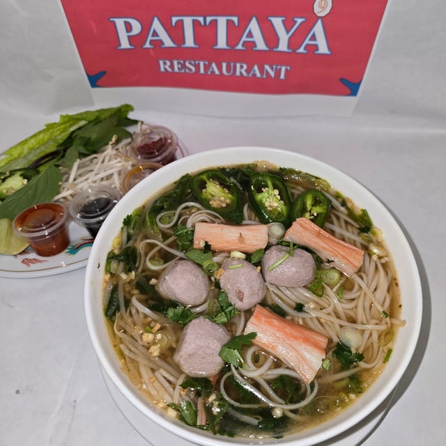 Pho Large Crab + Meatball M.